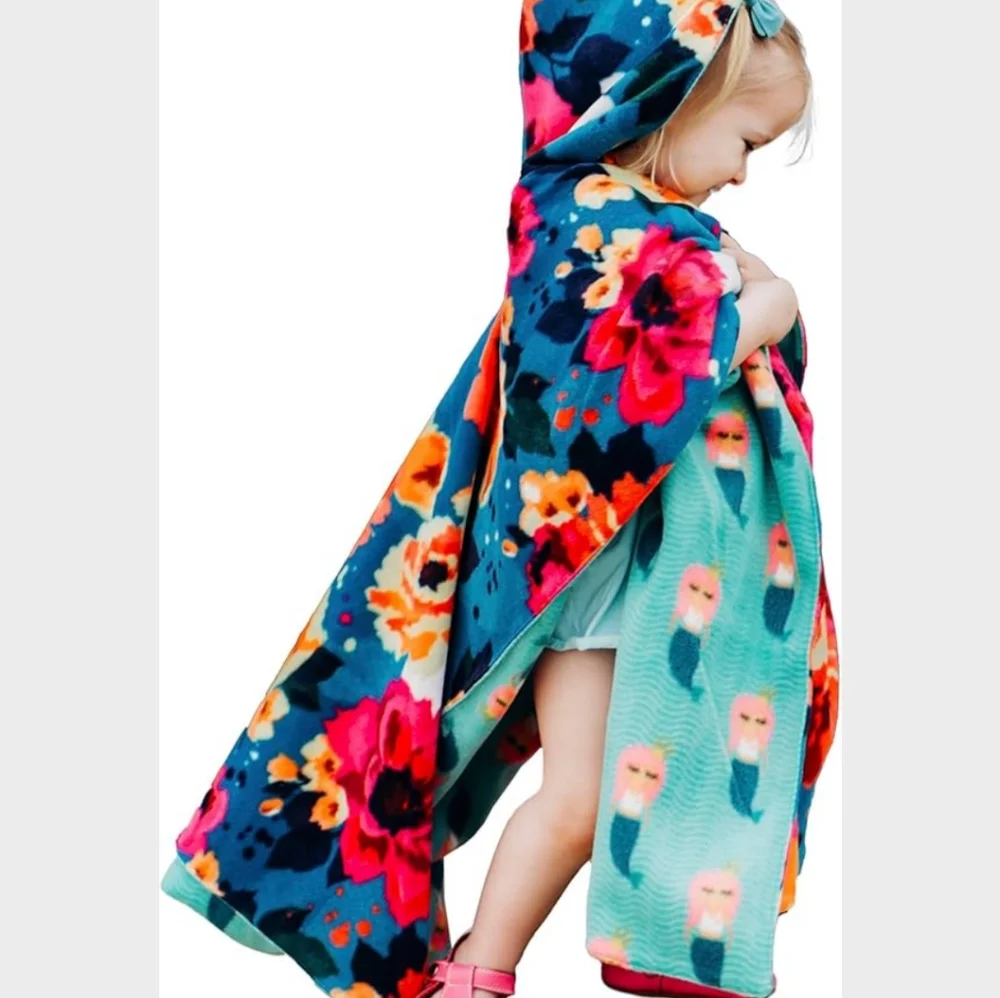 Birdy Boutique Car Seat Poncho for Kids - Picture 4 of 5